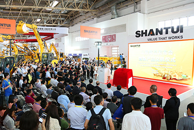 918博天堂新品发布会暨新产品交机仪式“炫”动BICES 2017